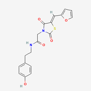 2-[(5Z)-5-(furan-2-ylmethylidene)-2,4-dioxo-1,3-thiazolidin-3-yl]-N-[2-(4-hydroxyphenyl)ethyl]acetamide