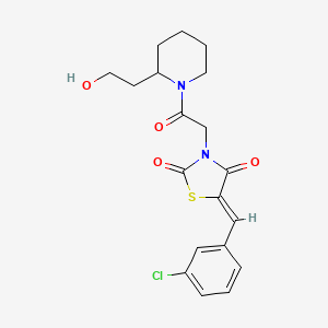 (5Z)-5-(3-chlorobenzylidene)-3-{2-[2-(2-hydroxyethyl)piperidin-1-yl]-2-oxoethyl}-1,3-thiazolidine-2,4-dione