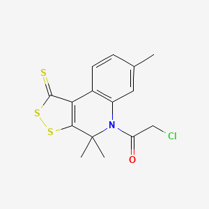 2-Chloro-1-(4,4,7-trimethyl-1-thioxo(4,5-dihydro-1,2-dithioleno[5,4-c]quinolin-5-yl))ethan-1-one