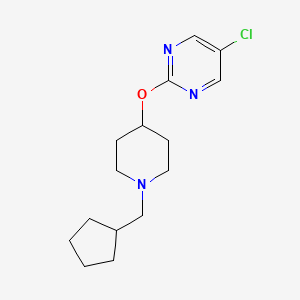 molecular formula C15H22ClN3O B12221003 5-Chloro-2-{[1-(cyclopentylmethyl)piperidin-4-yl]oxy}pyrimidine 