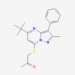 molecular formula C20H23N3OS B12225871 1-({5-Tert-butyl-2-methyl-3-phenylpyrazolo[1,5-a]pyrimidin-7-yl}sulfanyl)propan-2-one 