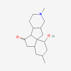 molecular formula C17H27NO2 B1222650 Paniculatine 
