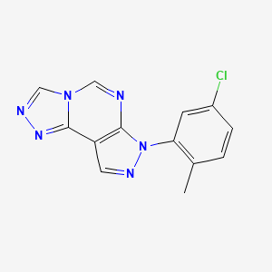 molecular formula C13H9ClN6 B12226630 10-(5-Chloro-2-methylphenyl)-3,4,6,8,10,11-hexaazatricyclo[7.3.0.0^{2,6}]dodeca-1(9),2,4,7,11-pentaene 