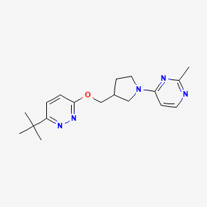 molecular formula C18H25N5O B12227596 4-(3-{[(6-Tert-butylpyridazin-3-yl)oxy]methyl}pyrrolidin-1-yl)-2-methylpyrimidine 