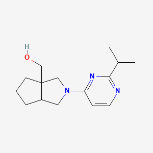 molecular formula C15H23N3O B12228150 {2-[2-(Propan-2-yl)pyrimidin-4-yl]-octahydrocyclopenta[c]pyrrol-3a-yl}methanol 