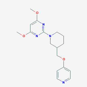 4,6-Dimethoxy-2-{3-[(pyridin-4-yloxy)methyl]piperidin-1-yl}pyrimidine