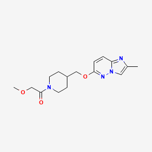 2-Methoxy-1-{4-[({2-methylimidazo[1,2-b]pyridazin-6-yl}oxy)methyl]piperidin-1-yl}ethan-1-one