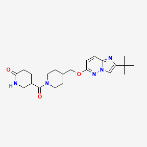 molecular formula C22H31N5O3 B12232227 5-{4-[({2-Tert-butylimidazo[1,2-b]pyridazin-6-yl}oxy)methyl]piperidine-1-carbonyl}piperidin-2-one 