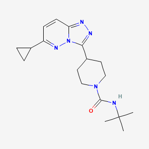 molecular formula C18H26N6O B12232583 N-tert-butyl-4-{6-cyclopropyl-[1,2,4]triazolo[4,3-b]pyridazin-3-yl}piperidine-1-carboxamide 