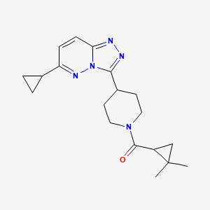 4-{6-Cyclopropyl-[1,2,4]triazolo[4,3-b]pyridazin-3-yl}-1-(2,2-dimethylcyclopropanecarbonyl)piperidine