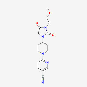 6-{4-[3-(2-Methoxyethyl)-2,4-dioxoimidazolidin-1-yl]piperidin-1-yl}pyridine-3-carbonitrile