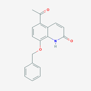 molecular formula C18H15NO3 B122358 5-乙酰基-8-(苄氧基)喹啉-2(1H)-酮 CAS No. 93609-84-8
