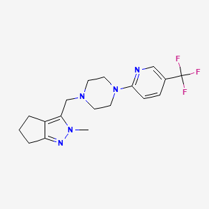 molecular formula C18H22F3N5 B12236066 1-({2-methyl-2H,4H,5H,6H-cyclopenta[c]pyrazol-3-yl}methyl)-4-[5-(trifluoromethyl)pyridin-2-yl]piperazine 