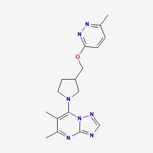 3-[(1-{5,6-Dimethyl-[1,2,4]triazolo[1,5-a]pyrimidin-7-yl}pyrrolidin-3-yl)methoxy]-6-methylpyridazine