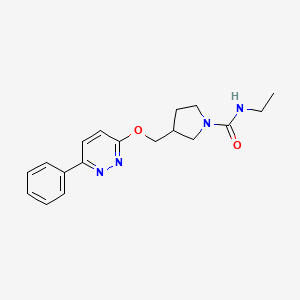 molecular formula C18H22N4O2 B12239382 N-ethyl-3-{[(6-phenylpyridazin-3-yl)oxy]methyl}pyrrolidine-1-carboxamide 