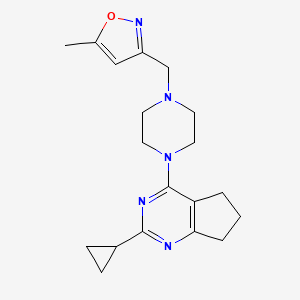 molecular formula C19H25N5O B12239477 1-{2-cyclopropyl-5H,6H,7H-cyclopenta[d]pyrimidin-4-yl}-4-[(5-methyl-1,2-oxazol-3-yl)methyl]piperazine 