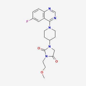 molecular formula C19H22FN5O3 B12239961 1-[1-(6-Fluoroquinazolin-4-yl)piperidin-4-yl]-3-(2-methoxyethyl)imidazolidine-2,4-dione 