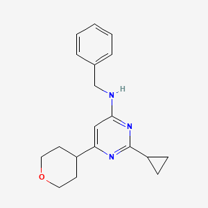 molecular formula C19H23N3O B12240059 N-benzyl-2-cyclopropyl-6-(oxan-4-yl)pyrimidin-4-amine 