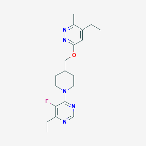 4-Ethyl-6-(4-{[(5-ethyl-6-methylpyridazin-3-yl)oxy]methyl}piperidin-1-yl)-5-fluoropyrimidine