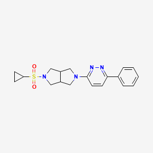 molecular formula C19H22N4O2S B12240890 3-[5-(Cyclopropanesulfonyl)-octahydropyrrolo[3,4-c]pyrrol-2-yl]-6-phenylpyridazine 