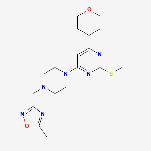 molecular formula C18H26N6O2S B12240973 4-{4-[(5-Methyl-1,2,4-oxadiazol-3-yl)methyl]piperazin-1-yl}-2-(methylsulfanyl)-6-(oxan-4-yl)pyrimidine 