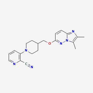 molecular formula C20H22N6O B12241353 3-{4-[({2,3-Dimethylimidazo[1,2-b]pyridazin-6-yl}oxy)methyl]piperidin-1-yl}pyridine-2-carbonitrile 