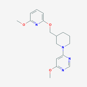 4-Methoxy-6-(3-{[(6-methoxypyridin-2-yl)oxy]methyl}piperidin-1-yl)pyrimidine