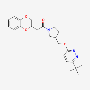 molecular formula C23H29N3O4 B12241635 1-(3-{[(6-Tert-butylpyridazin-3-yl)oxy]methyl}pyrrolidin-1-yl)-2-(2,3-dihydro-1,4-benzodioxin-2-yl)ethan-1-one 