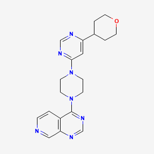 4-(Oxan-4-yl)-6-(4-{pyrido[3,4-d]pyrimidin-4-yl}piperazin-1-yl)pyrimidine