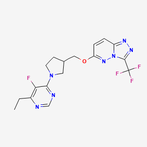 molecular formula C17H17F4N7O B12241864 4-Ethyl-5-fluoro-6-[3-({[3-(trifluoromethyl)-[1,2,4]triazolo[4,3-b]pyridazin-6-yl]oxy}methyl)pyrrolidin-1-yl]pyrimidine 