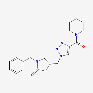 1-benzyl-4-{[4-(piperidine-1-carbonyl)-1H-1,2,3-triazol-1-yl]methyl}pyrrolidin-2-one