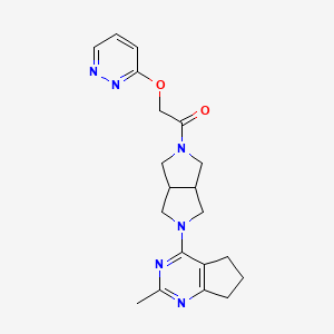 molecular formula C20H24N6O2 B12243344 1-(5-{2-methyl-5H,6H,7H-cyclopenta[d]pyrimidin-4-yl}-octahydropyrrolo[3,4-c]pyrrol-2-yl)-2-(pyridazin-3-yloxy)ethan-1-one 