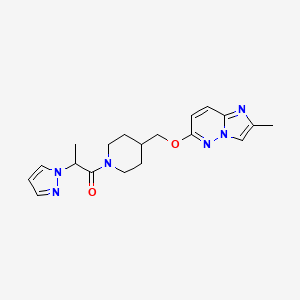 1-{4-[({2-methylimidazo[1,2-b]pyridazin-6-yl}oxy)methyl]piperidin-1-yl}-2-(1H-pyrazol-1-yl)propan-1-one