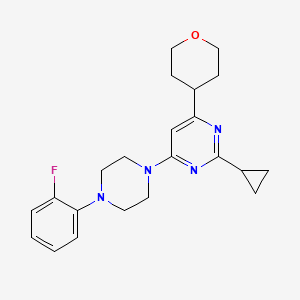 molecular formula C22H27FN4O B12243773 2-Cyclopropyl-4-[4-(2-fluorophenyl)piperazin-1-yl]-6-(oxan-4-yl)pyrimidine 