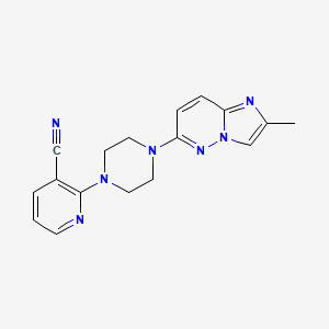 molecular formula C17H17N7 B12243855 2-(4-{2-Methylimidazo[1,2-b]pyridazin-6-yl}piperazin-1-yl)pyridine-3-carbonitrile 