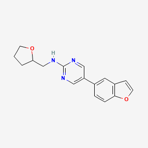 molecular formula C17H17N3O2 B12243986 5-(1-benzofuran-5-yl)-N-[(oxolan-2-yl)methyl]pyrimidin-2-amine 