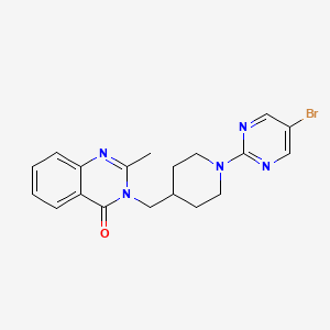 molecular formula C19H20BrN5O B12244107 3-{[1-(5-Bromopyrimidin-2-yl)piperidin-4-yl]methyl}-2-methyl-3,4-dihydroquinazolin-4-one 