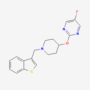 molecular formula C18H18FN3OS B12244296 2-({1-[(1-Benzothiophen-3-yl)methyl]piperidin-4-yl}oxy)-5-fluoropyrimidine 