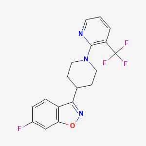 molecular formula C18H15F4N3O B12244303 6-Fluoro-3-{1-[3-(trifluoromethyl)pyridin-2-yl]piperidin-4-yl}-1,2-benzoxazole 