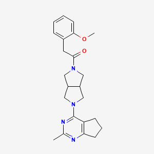 molecular formula C23H28N4O2 B12244835 2-(2-methoxyphenyl)-1-(5-{2-methyl-5H,6H,7H-cyclopenta[d]pyrimidin-4-yl}-octahydropyrrolo[3,4-c]pyrrol-2-yl)ethan-1-one 