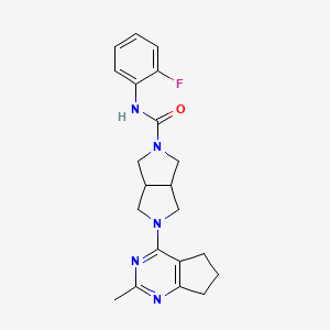 molecular formula C21H24FN5O B12245209 N-(2-fluorophenyl)-5-{2-methyl-5H,6H,7H-cyclopenta[d]pyrimidin-4-yl}-octahydropyrrolo[3,4-c]pyrrole-2-carboxamide 