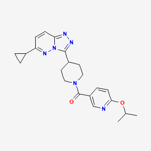 5-(4-{6-Cyclopropyl-[1,2,4]triazolo[4,3-b]pyridazin-3-yl}piperidine-1-carbonyl)-2-(propan-2-yloxy)pyridine