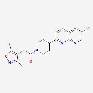 1-[4-(6-Chloro-1,8-naphthyridin-2-yl)piperidin-1-yl]-2-(3,5-dimethyl-1,2-oxazol-4-yl)ethan-1-one