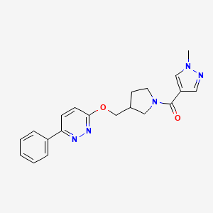 molecular formula C20H21N5O2 B12246025 3-{[1-(1-methyl-1H-pyrazole-4-carbonyl)pyrrolidin-3-yl]methoxy}-6-phenylpyridazine 