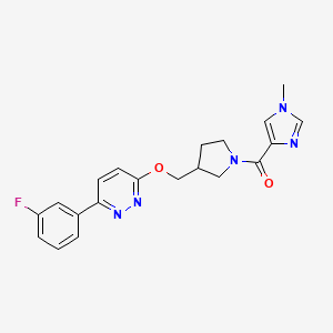 molecular formula C20H20FN5O2 B12246212 3-(3-fluorophenyl)-6-{[1-(1-methyl-1H-imidazole-4-carbonyl)pyrrolidin-3-yl]methoxy}pyridazine 