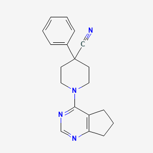 1-{5H,6H,7H-cyclopenta[d]pyrimidin-4-yl}-4-phenylpiperidine-4-carbonitrile