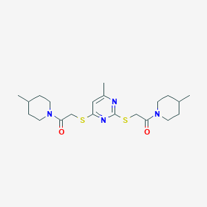 molecular formula C21H32N4O2S2 B12246936 2-[(4-Methyl-6-{[2-(4-methylpiperidin-1-yl)-2-oxoethyl]sulfanyl}pyrimidin-2-yl)sulfanyl]-1-(4-methylpiperidin-1-yl)ethan-1-one 