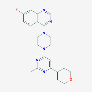 7-Fluoro-4-{4-[2-methyl-6-(oxan-4-yl)pyrimidin-4-yl]piperazin-1-yl}quinazoline