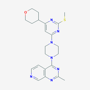 molecular formula C22H27N7OS B12248853 4-(4-{2-Methylpyrido[3,4-d]pyrimidin-4-yl}piperazin-1-yl)-2-(methylsulfanyl)-6-(oxan-4-yl)pyrimidine 