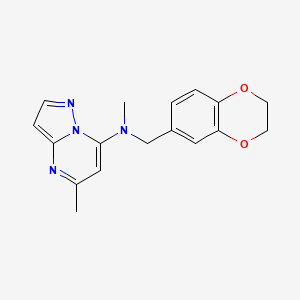 molecular formula C17H18N4O2 B12249351 N-[(2,3-dihydro-1,4-benzodioxin-6-yl)methyl]-N,5-dimethylpyrazolo[1,5-a]pyrimidin-7-amine 